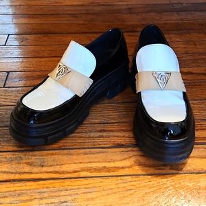 ' Wishbone' Platform patent leather loafers